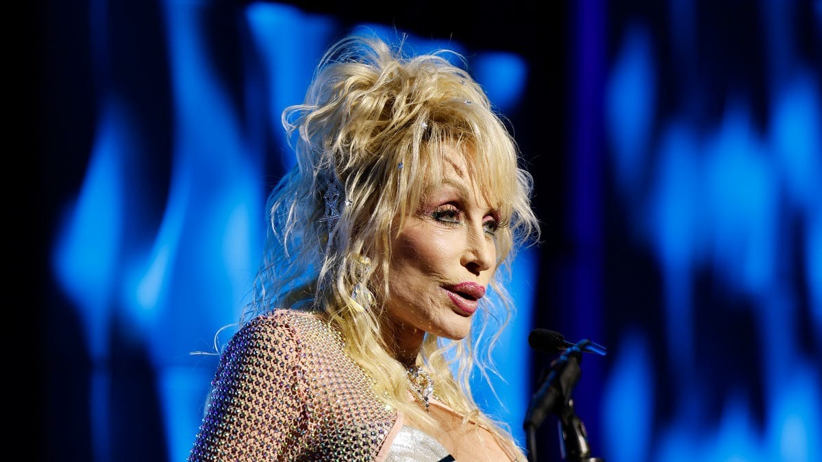 SB. Heartfelt News from the Parton Family