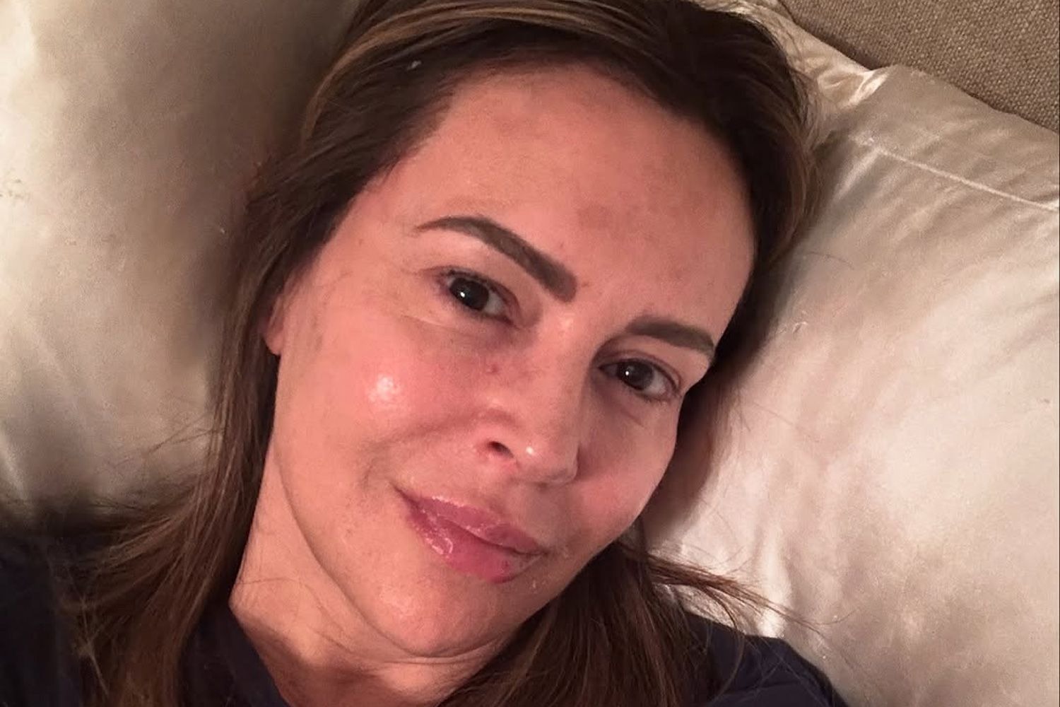 HT1. Alyssa Milano, 52 , Shows 0ff More Than She Wanted To