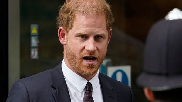 RF. JUST IN: PRINCE HARRY Now Questioning EVERYTHlNG—Including Archie’s TRUE PATERNlTY
