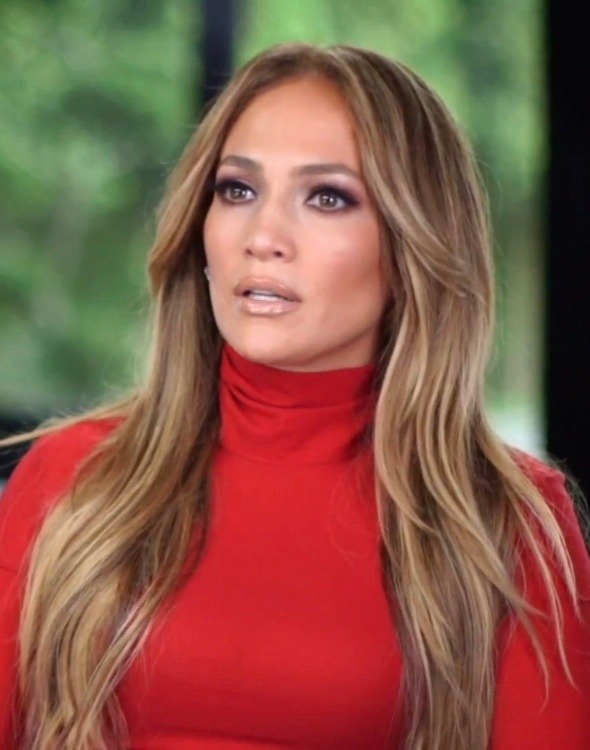 HT16. Jennifer Lopez, 55 is proud to show off her new boyfriend…?