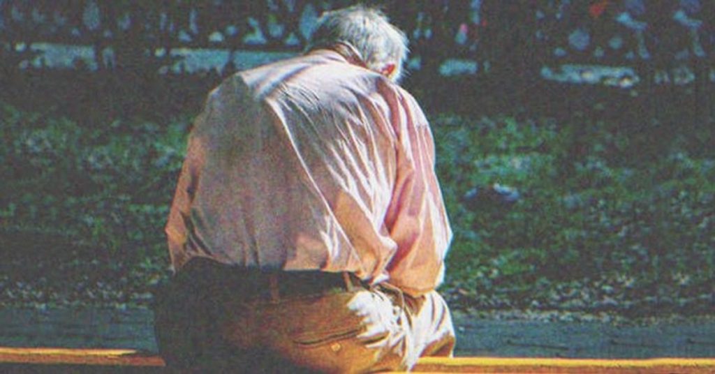 HT10. A man who divorced his wife of 47 years begs for her