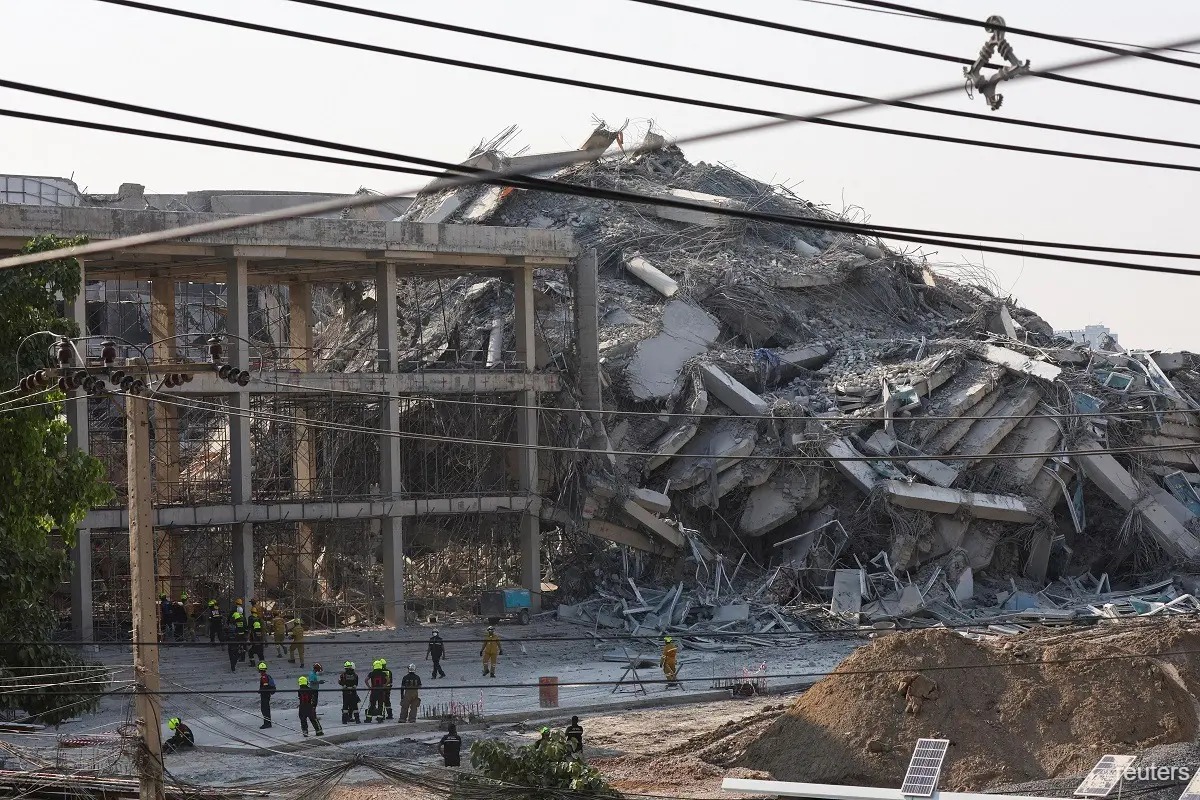 HT10. Video 15 minute ago | Powerful 7.7 magnitude earthquake…See more