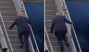 HT16. Trump Stumbles Up Air Force One Stairs—Social Media Reacts Following His Previous Criticism of Biden