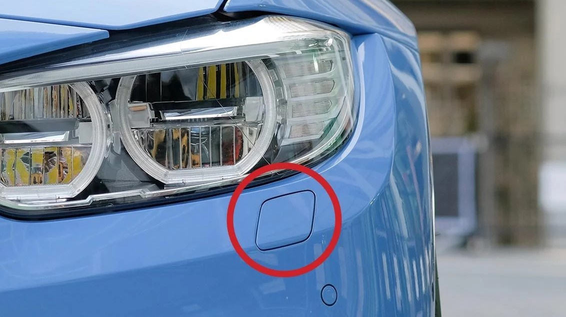 HT1. Small Panel on Bumper: Why It’s There and How It Helps You in an Emergency
