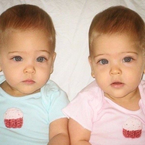 HT16. ‘Most beautiful twins in the world’ are now stunning young teens