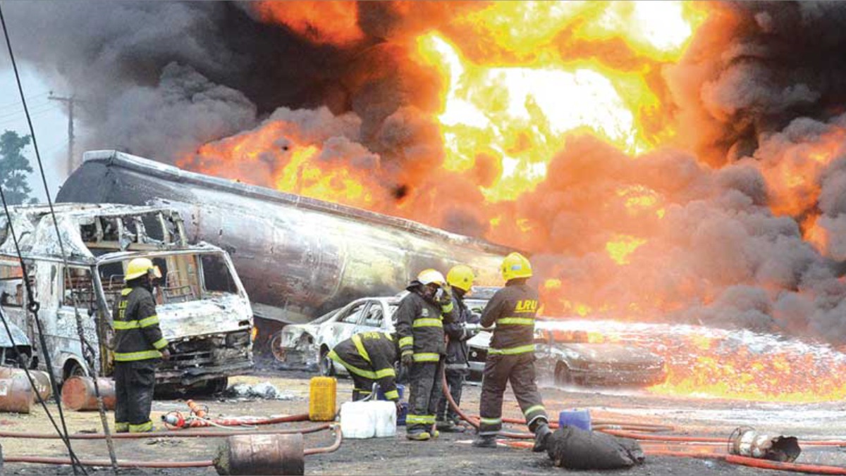 HT7. At least 27 people are already injured because of what just happened in… See more