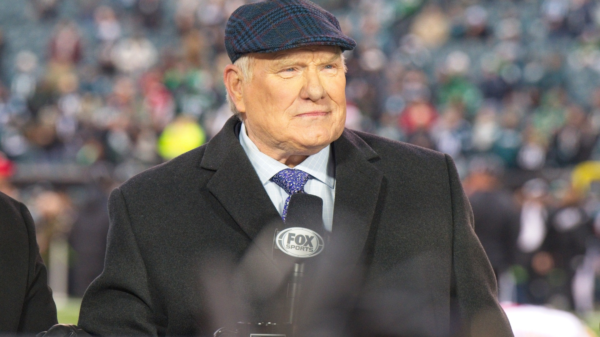 HT7. Farewell to an Icon: Terry Bradshaw, NFL Great and Fox Sports Analyst, Steps Away from Spotlight