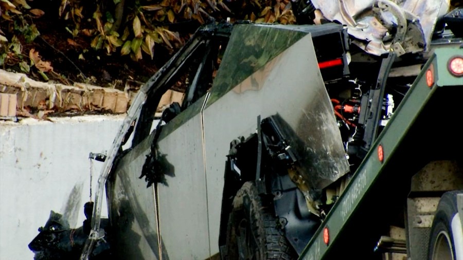 HT15. Student’s Death Sparks Debate Over Tesla’s Safety Features