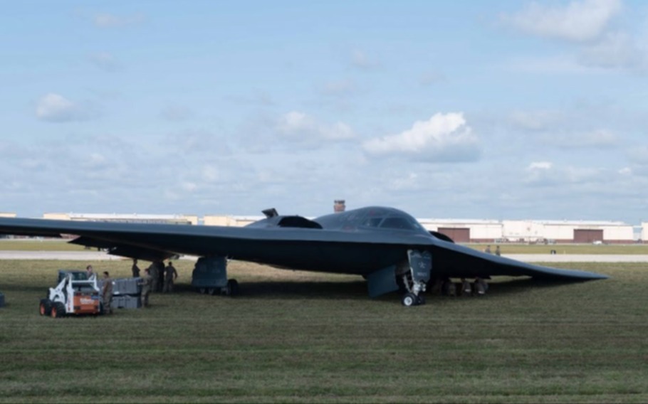 HT14. BREAKING NEWS: Reports Confirm B-2 Spirit..