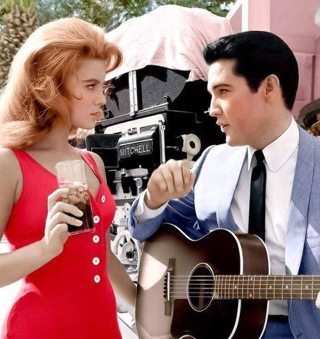 HT7. Viva Las Vegas: Bloopers and mistakes you might missed