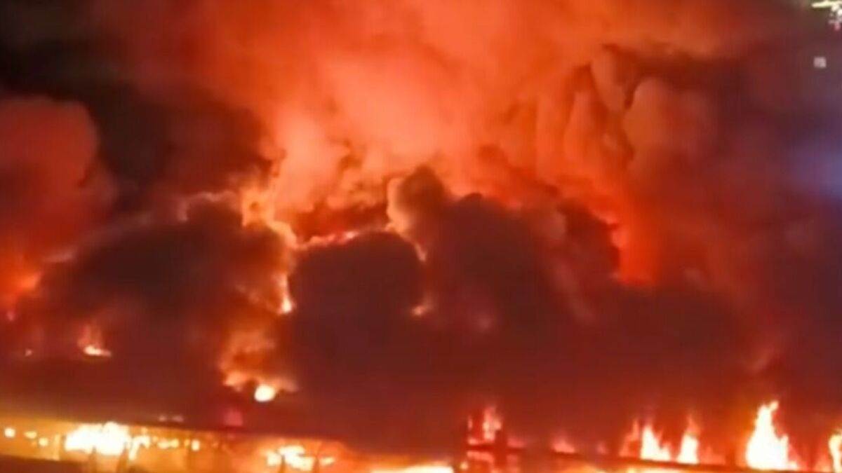 HT14. A few hours ago a big fire broke out in M… See more