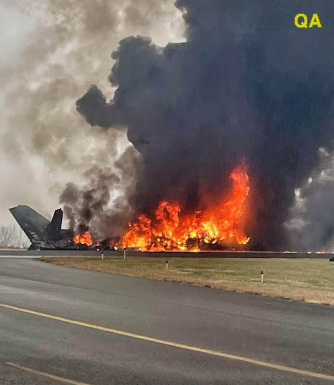 HT1. RIGHT NOW, PLANE WITH MORE THAN 244 ONBOARD JUST CRASH… See more