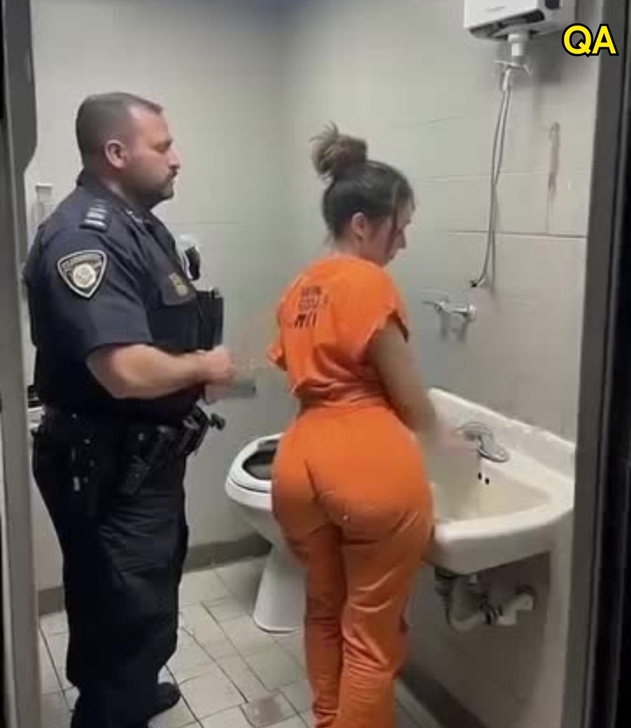 HT14. The Policeman Was Taken Away… and Forgot the Camera Was Still Rolling