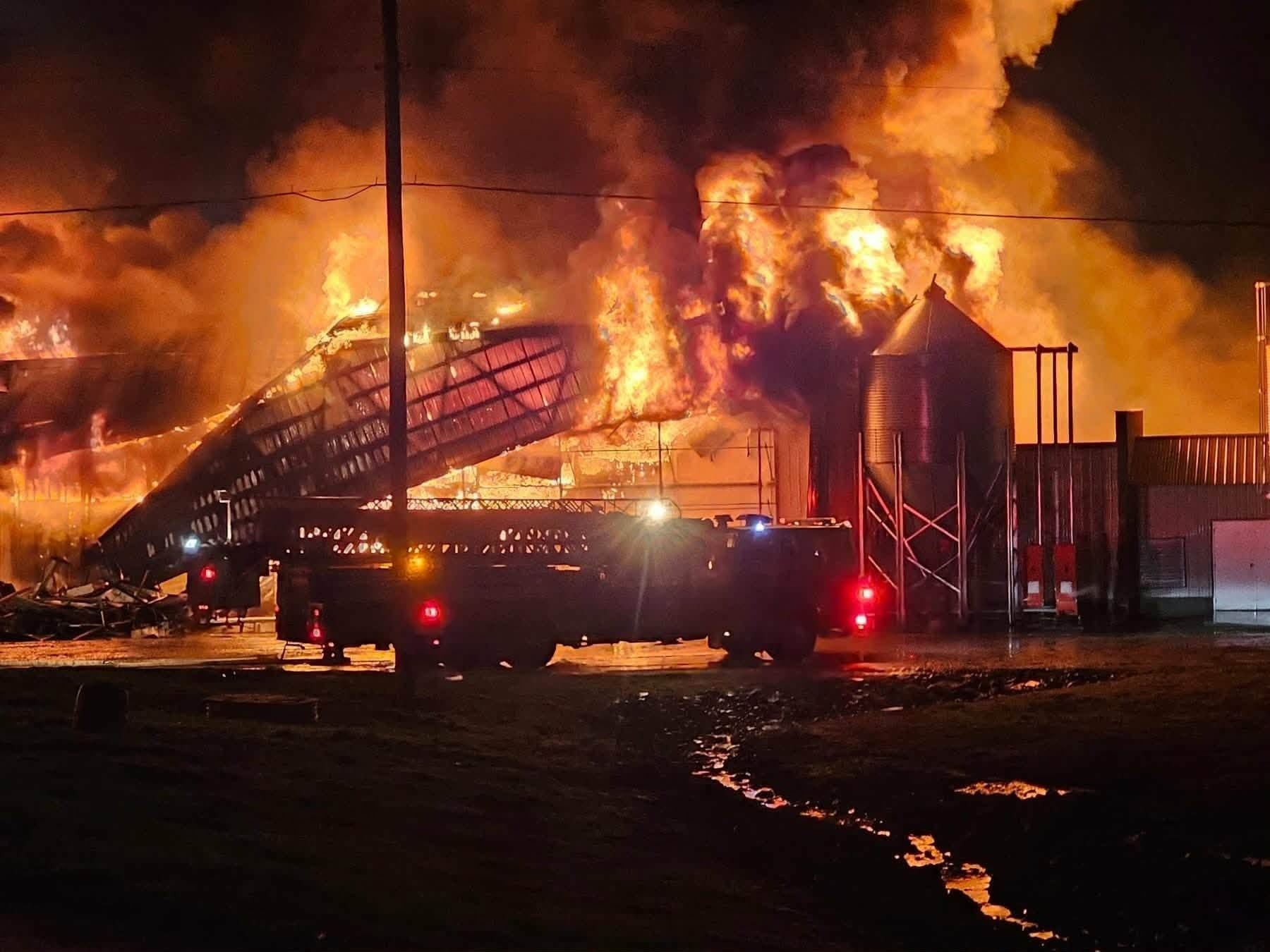 HT10. BREAKING: At least 300 homes estimated damaged or destroyed after large fire…See more