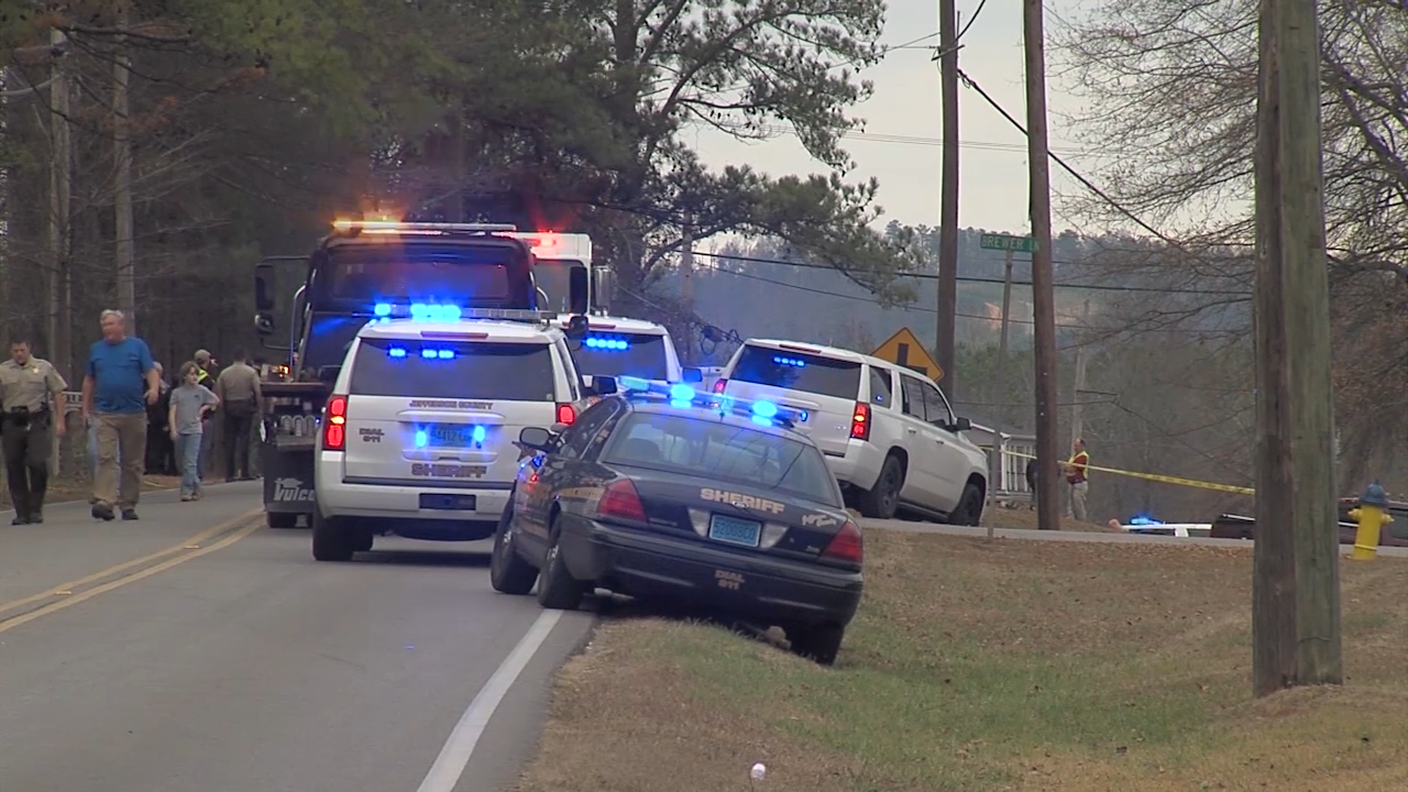 HT7. Hospital Lockdown Near Detroit After Early Morning Gunfire
