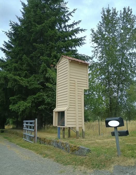 HT3. Mystery Tower in Oregon Turns Out to Be a Genius DIY Invention
