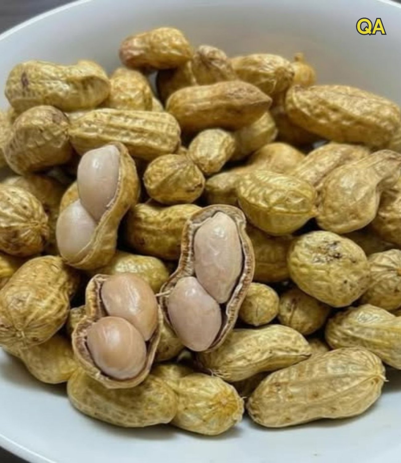 HT1. Peanuts: A Healthy Snack Option With Key Benefits and Practical Tips