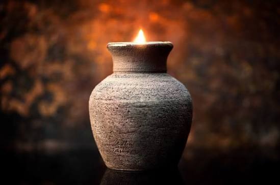 HT1. Receiving Loved Ones Ashes