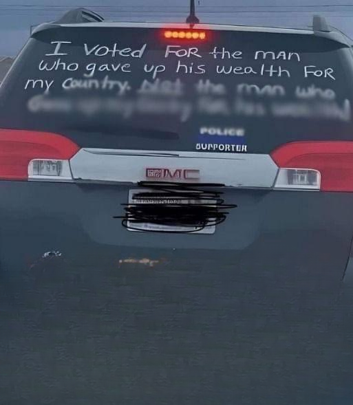 HT2. A Heartbreaking Message on a Car Window That Made Everyone Stop and Think