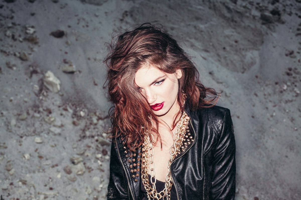HT1. 10 Ways To Never Respond To An Unrequited ‘I Love You’