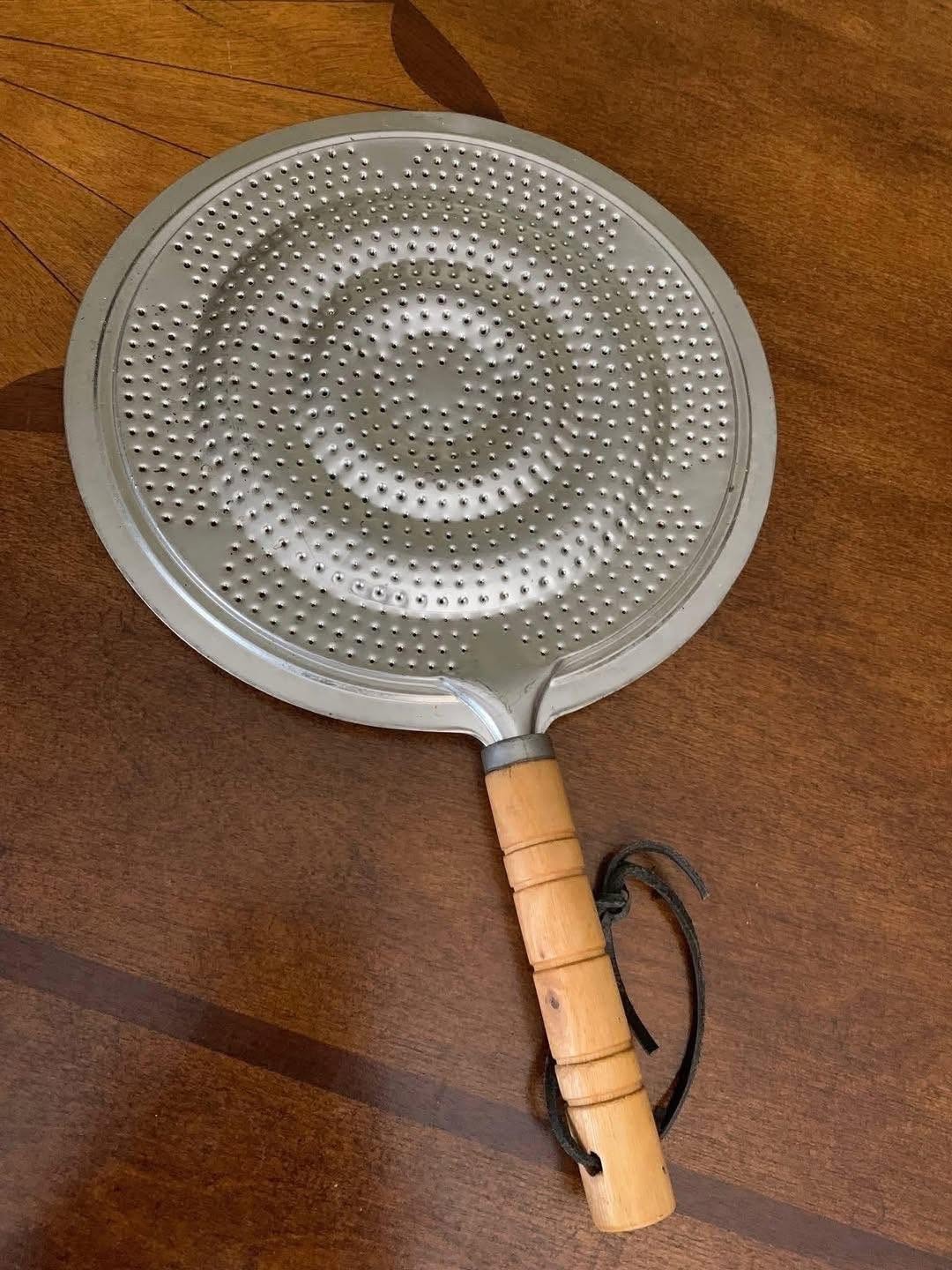 HT2. I have had this in my kitchen drawer for years—haven’t ever used it and not so sure where or why I have it. What is it?