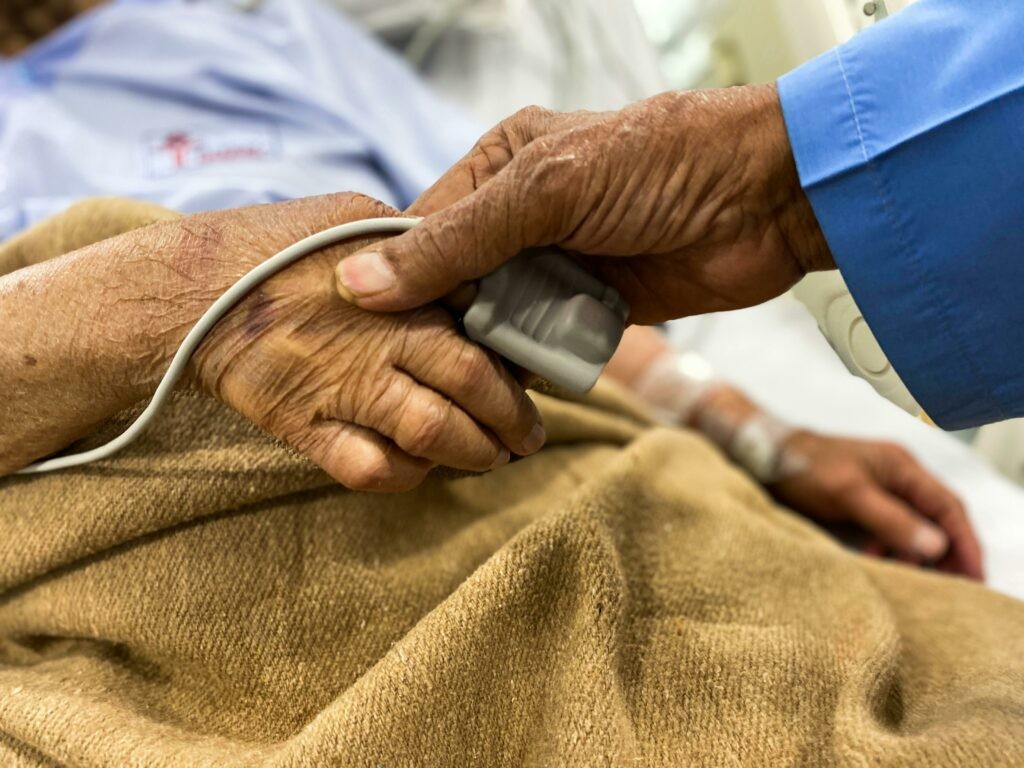 HT1. Signs and physical changes in the final days and hours of life, according to health authorities –