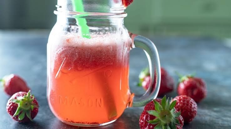 HT3. Skip the Store-Bought Drinks: This Homemade Strawberry Juice Is Bursting With Fresh Flavor and Ready in Just 10 Minutes